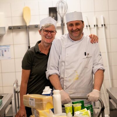 Sozialzentrum Bludenz Mitarbeiter In Der Küche - Foto Serra