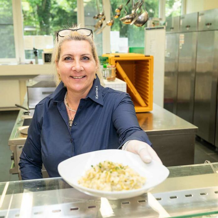 Lebenshilfe Kantine L - Bundesgymnasium Blumenstraße Bregenz - Manuela Paulitsch - Foto: Serra