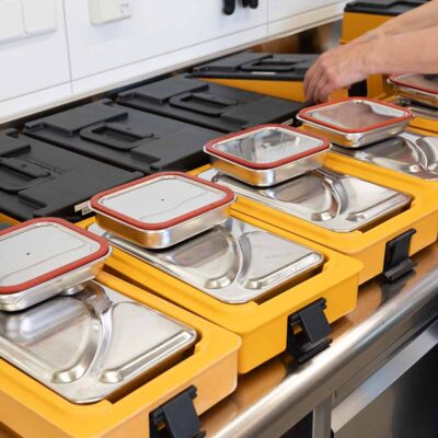 Warmhalteboxen - Miteinander Füreinander - Foto Serra